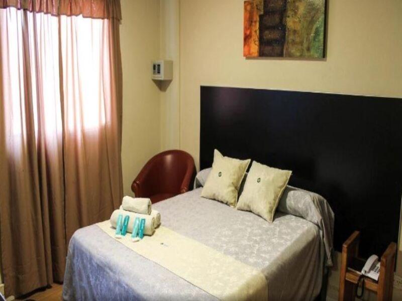 Hotel Alto Parana Córdoba Eksteriør bilde